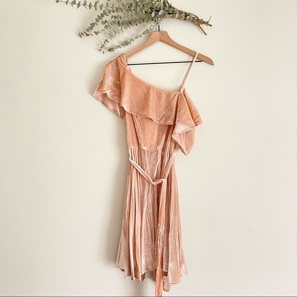 WAYF VELVET COLD SHOULDER MINI DRESS L - Picture 7 of 15